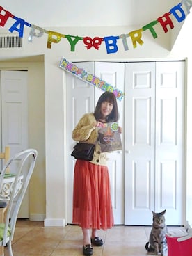 「猫」｜「アイテム（スリッポン）」を使った、Megchuさん（レディース・155cm）の秋コーディネート