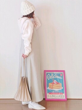 「プリーツバッグ」｜「アイテム（帽子）」を使った、Megchuさん（レディース・155cm）の冬コーディネート