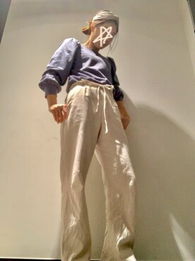 「RAY CASSIN（レイカズン）のアイテム（カーゴパンツ、ベージュ系）」を使った、yukko_さん（レディース・163cm）の春コーディネート