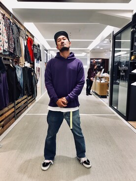 「Gramicci（グラミチ）のアイテム（パーカー）」を使った、Chijiさん（メンズ・171cm）の秋コーディネート