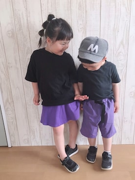 「きょうだい」｜「アイテム（パンツ）」を使った、KOH♡さん（キッズ・110cm）の春コーディネート