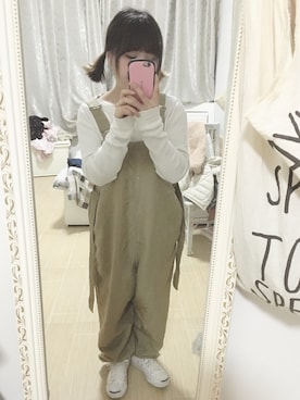 「maturely（マチュアリー）のアイテム（サロペット/オーバーオール）」を使った、ZMMさん（レディース・150cm）の冬コーディネート