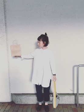 「YAECA（ヤエカ）のアイテム（パンツ）」を使った、とんとんさん（レディース・158cm）の秋コーディネート