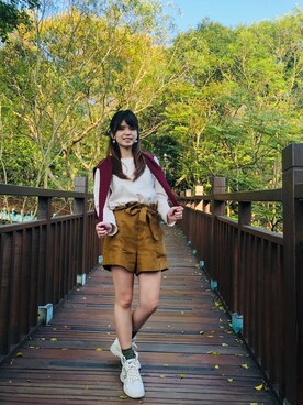 「アイテム（ソックス/靴下、グリーン系）」を使った、思坪さん（レディース・157cm）の冬コーディネート