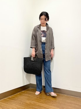 「クリアサンダル」｜「アイテム（その他アウター）」を使った、sakaiさん（レディース・160cm）の春コーディネート