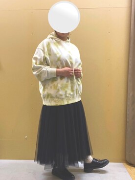 「アイテム（パーカー、グリーン系）」を使った、かすぴさん（レディース・162cm）の春コーディネート