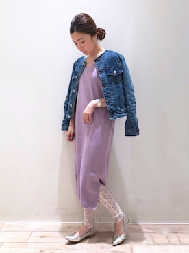 「シルバーシューズ」｜「アイテム（デニムジャケット）」を使った、sakiyoさん（レディース・161cm）の春コーディネート