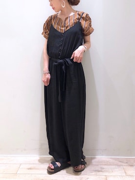 「YECCA VECCA（イェッカヴェッカ）のアイテム（オールインワン・サロペット）」を使った、sakiyoさん（レディース・161cm）の夏コーディネート
