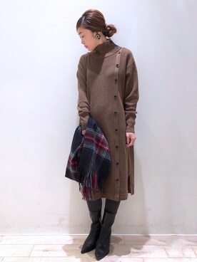 「アイテム（イヤリング（片耳用））」を使った、sakiyoさん（レディース・161cm）の秋コーディネート