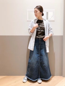 「YECCA VECCA（イェッカヴェッカ）のアイテム（トップス）」を使った、sakiyoさん（レディース・161cm）の春コーディネート