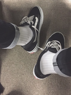 「VANS（バンズ）のアイテム（スニーカー、ブラック系）」を使った、nknmsyさん（メンズ・178cm）の冬コーディネート