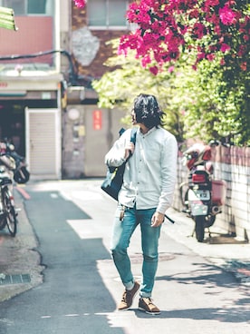 「PULL&BEAR（プルアンドベア）のアイテム（シャツ/ブラウス）」を使った、黃安森さん（メンズ・173cm）の春コーディネート