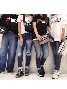 「DIESEL（ディーゼル）のアイテム（Tシャツ/カットソー）」を使った、PALUさん（レディース・157cm）の夏コーディネート