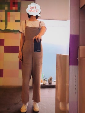 「アイテム（つなぎ/オールインワン、ベージュ系）」を使った、桃猪🍑さん（レディース・165cm）の春コーディネート