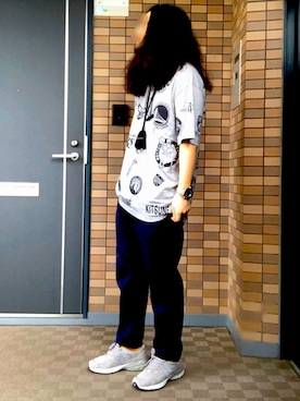 「Carhartt WIP（カーハートダブリューアイピー）のアイテム（チノパンツ）」を使った、モンモンさん（メンズ・170cm）の夏コーディネート
