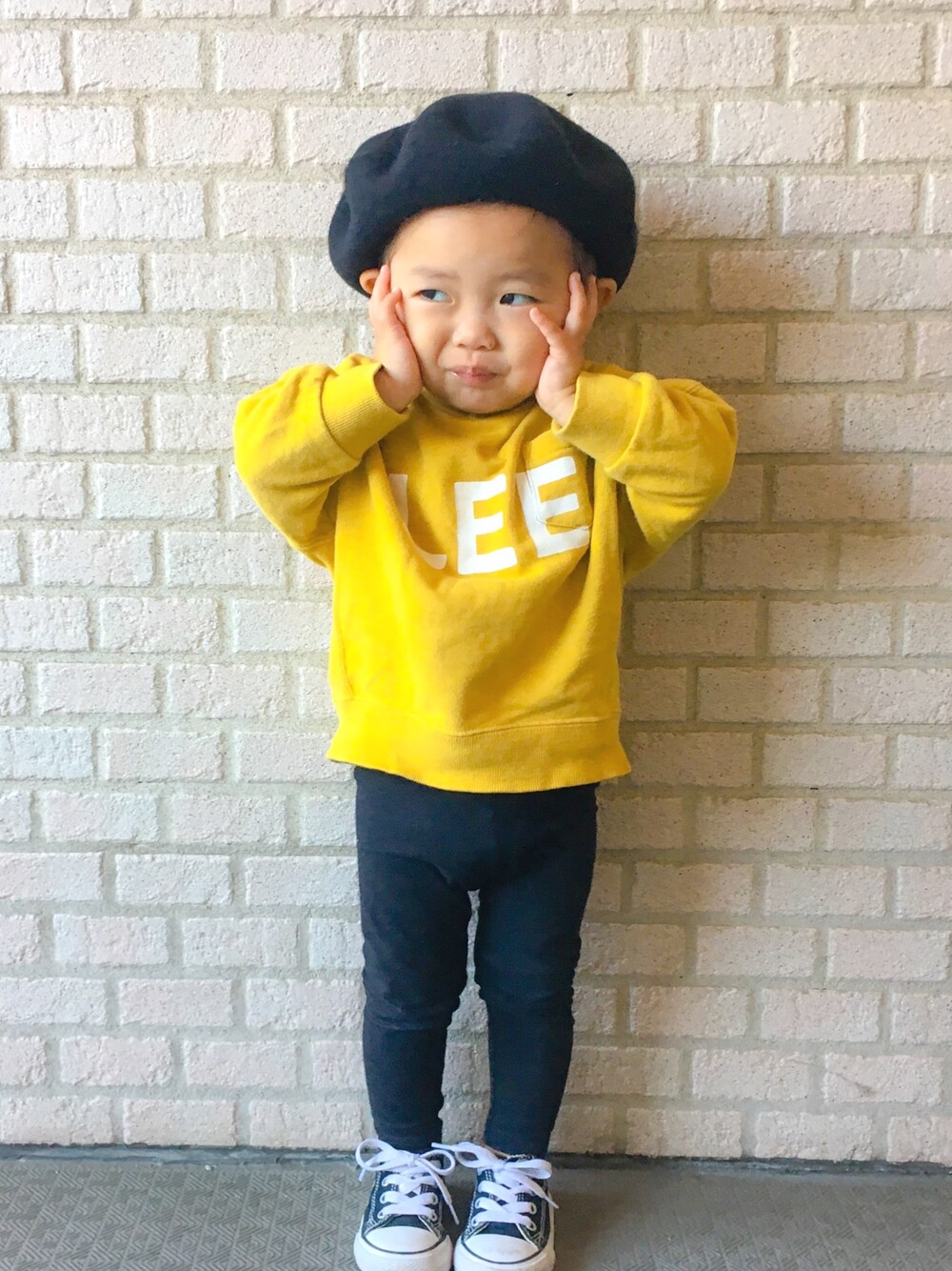 「キッズファッション、男の子コーデ、男の子、kids、KIDSｺｰﾃﾞ」｜「apres les coursのアイテム（スウェット、イエロー系）」を使った、Rin711✴︎さん（キッズ・80cm）の秋コーディネートの1枚目の写真