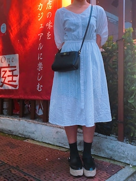 「FREE'S MART（フリーズマート）のアイテム（シャツワンピース）」を使った、ちぇるさん（レディース・160cm）の夏コーディネート