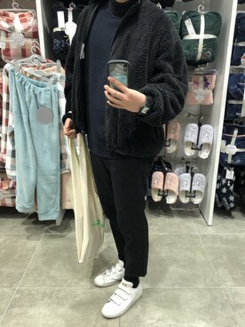 「UCLA（ユーシーエルエー）のアイテム（ブルゾン）」を使った、ひさん（メンズ・175cm）の冬コーディネート