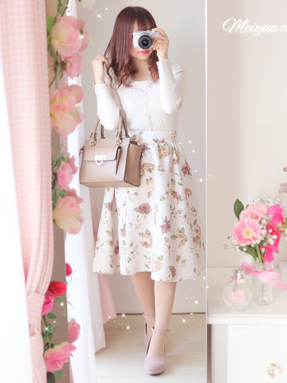 「JILL by Jillstuart、willselection、大人可愛い」｜「WILLSELECTIONのフラワー刺繍カットワークツイン（アンサンブル、ホワイト系）」を使った、美月 ♡⃜ 𝑚𝑒𝑖𝑦𝑢𝑒さん（レディース・150cm）の冬コーディネートの1枚目の写真