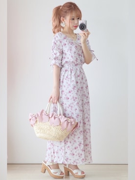 「axes femme（アクシーズファム）のアイテム（トートバッグ）」を使った、美月 ♡⃜ 𝑚𝑒𝑖𝑦𝑢𝑒さん（レディース・150cm）の春コーディネート