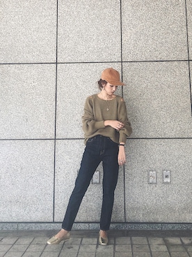 「Ungrid（アングリッド）のハイウエストテーパードデニム（デニムパンツ）」を使った、福本 茉以さん（レディース・160cm）の秋コーディネート