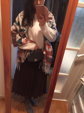 「Casselini（キャセリーニ）のアイテム（PC・スマホグッズ/家電）」を使った、みこさん（レディース・169cm）の冬コーディネート