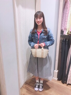 「153cm」｜「アイテム（デニムジャケット）」を使った、あかねさん（レディース・153cm）の春コーディネート