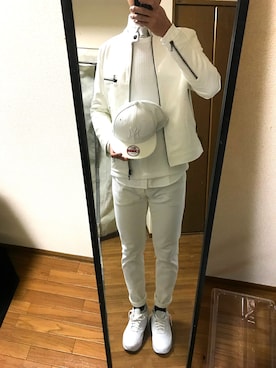 「オールホワイト」｜「アイテム（ライダースジャケット）」を使った、アワビ王子さん（メンズ・180cm）の冬コーディネート