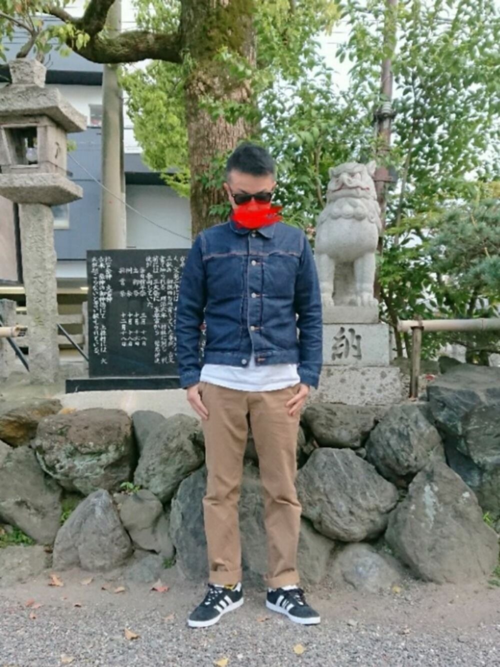 「ユニクロ、チャオパニック、無印良品、アディダス、UNIQLO、プチプラ、デニムジャケット、デニム、シンプル、adidas」｜「CIAOPANIC TYPYのアイテム（サングラス、ブラック系）」を使った、タイガーさん（メンズ・172cm）の春コーディネートの1枚目の写真