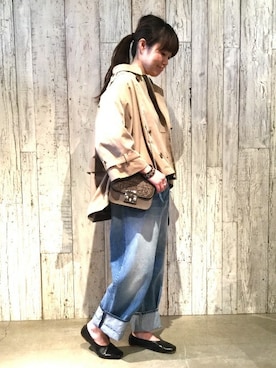 「JOURNAL STANDARD LUXE（ジャーナルスタンダード　ラックス）のアイテム（ジャケット/アウター）」を使った、journal standard luxe 表参道店スタッフさん（レディース・159cm）の冬コーディネート