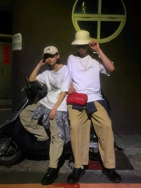「Supreme （シュプリーム）のアイテム（Bags、レッド系）」を使った、Gin さん（レディース・150cm）の春コーディネート