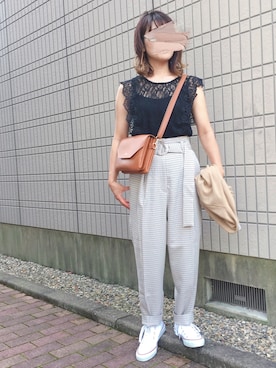 「KBF（ケイビーエフ）のベルト付きチェックパンツ（その他パンツ、ベージュ系）」を使った、mk*さん（レディース・154cm）の夏コーディネート