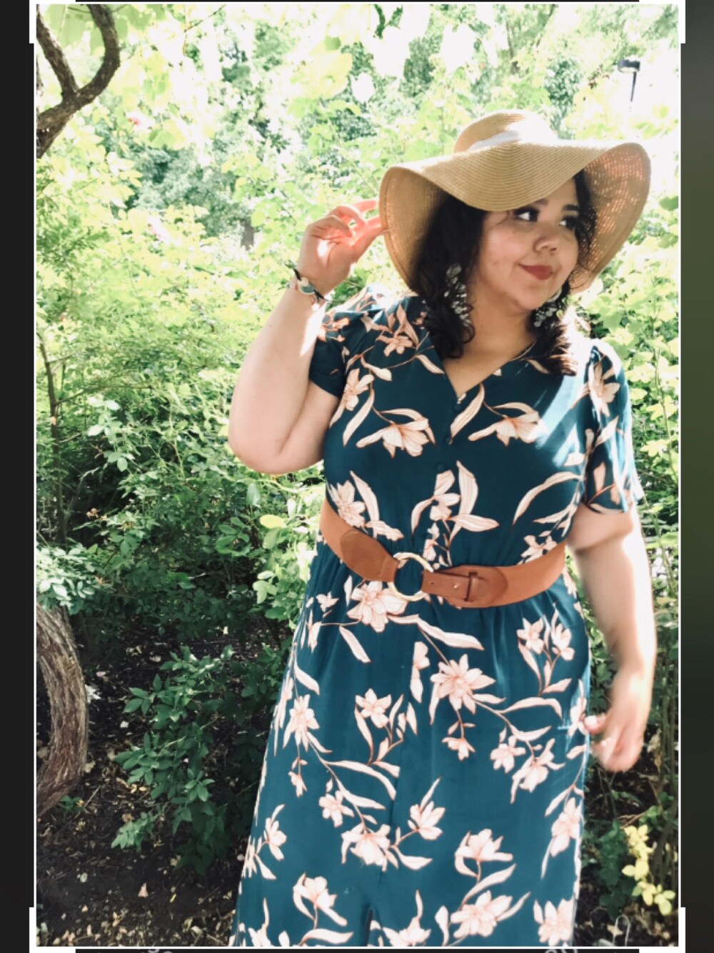 「summer、floral、Green Parks、VINTAGE、BASIC、NATURAL BEAUTY BASIC、LATINA、curly」｜「Targetのアイテム（ワンピース/ドレス、グリーン系）」を使った、Flower Leosさん（レディース・170cm）の夏コーディネートの1枚目の写真