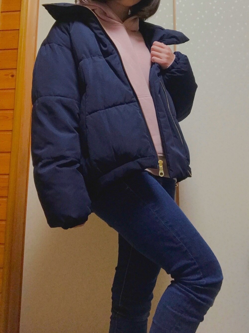 「初詣、GU、ユニクロ、アースミュージック＆エコロジー、ダウン、パーカー、ミッキーパーカー、低身長」｜「GUのネイビー（ブルゾン、ブラック系）」を使った、みーちゃんさん（レディース・147cm）の冬コーディネートの1枚目の写真