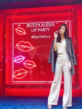 「AS KNOW AS plus（アズノゥアズプラス）のアイテム（スーツジャケット）」を使った、Stephanie Leeさん（レディース・173cm）の春コーディネート