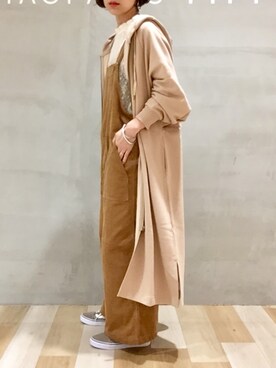 「秋のブラウンスタイル」｜「アイテム（サロペット/オーバーオール）」を使った、___kさん（レディース・160cm）の秋コーディネート