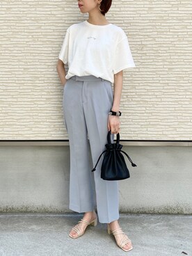 「LOWRYS FARM（ローリーズファーム）のセンタープレスカラーフレアパンツ　870189（その他パンツ）」を使った、YUU   LOWRYS FARMルクアさん（レディース・164cm）の春コーディネート