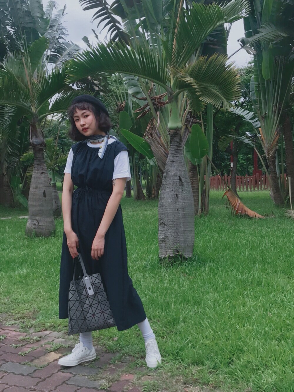 「CA4LAのOCTAGONAL BERET LINEN（ハンチング/ベレー帽、ブラック系）」を使った、❃✾Annie✾❃さん（レディース・158cm）の夏コーディネートの1枚目の写真
