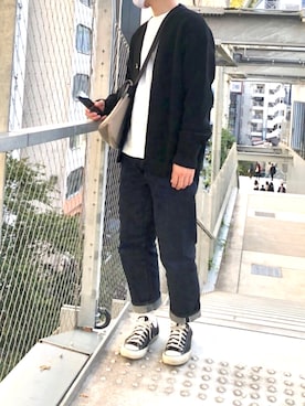 「JOURNAL STANDARD relume（ジャーナルスタンダード　レリューム）のアイテム（カーディガン/ボレロ、ブラック系）」を使った、reeeeoさん（メンズ・168cm）の冬コーディネート