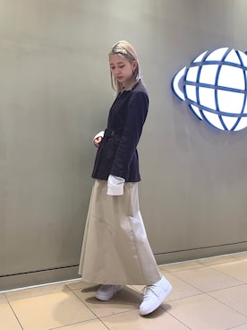 「ヘアアレンジ」｜「アイテム（その他アウター）」を使った、コウノナホさん（レディース・164cm）の冬コーディネート