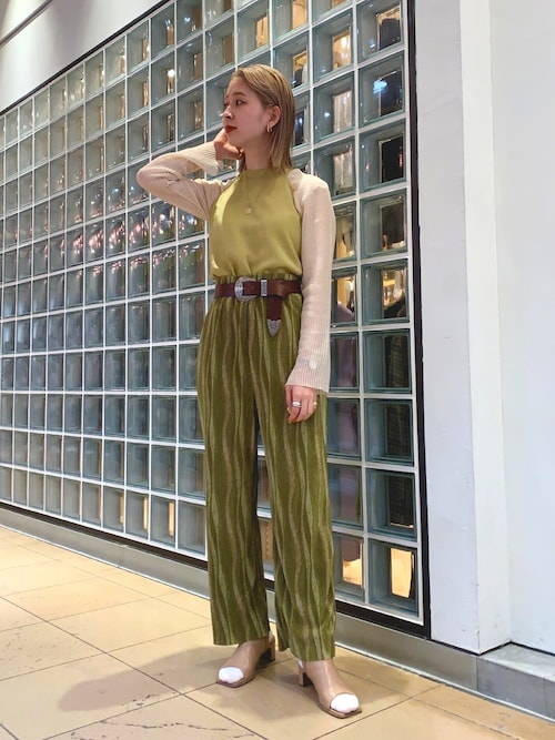 コウノナホさんのコーディネート