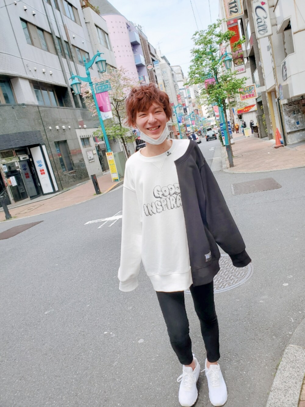 「GU、ミハラヤスヒロ(MIHARAYASUHIRO)、ルイス(Lui's)、オーバーサイズ」｜「NIKEのアイテム（スニーカー、ホワイト系）」を使った、ポン太さん（メンズ・175cm）の春コーディネートの1枚目の写真
