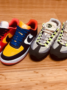 「NIKE（ナイキ）のアイテム（スニーカー、イエロー系）」を使った、とよだかずやさん（メンズ・162cm）の冬コーディネート