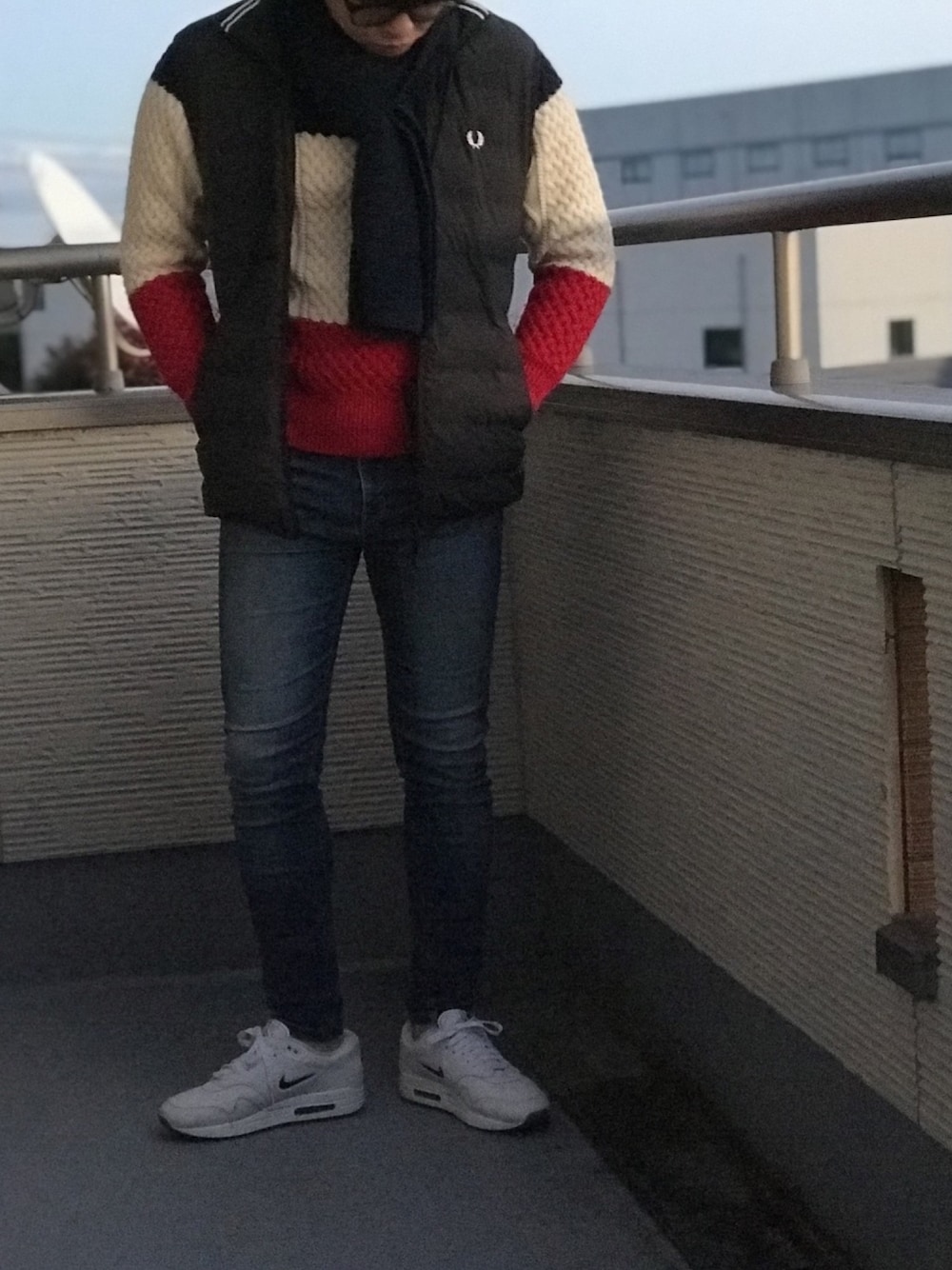 フレッドペリー　ボーダー　ダウンベスト　ポーカーズ 楽天市場】FRED PERRY ダウン ベストの通販