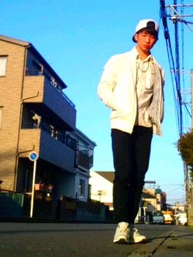 「AIR MAX」｜「アイテム（ナイロンジャケット）」を使った、なつきさん（メンズ・165cm）の春コーディネート