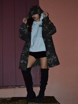 「Diamond SUPPLY CO.」｜Kaitlynn Hongさん（レディース・160cm）の冬コーディネート