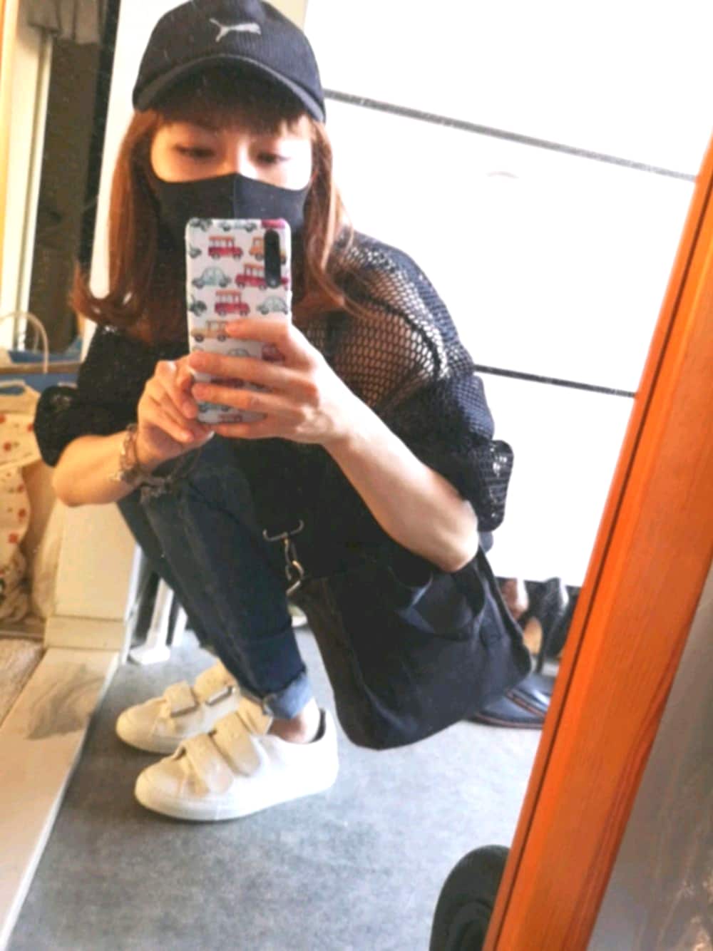 「summer style、スポーツミックス、シンプルコーデ、デニムパンツ、ホワイトスニーカー、PUMA」｜「MURUAのアイテム（デニムパンツ、ブルー系）」を使った、cinamon47さん（レディース・153cm）の春コーディネートの1枚目の写真