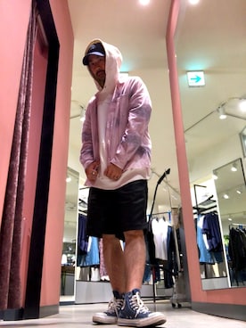 「DIESEL（ディーゼル）のアイテム（シャツ/ブラウス）」を使った、モーシーさん（メンズ・179cm）の春コーディネート