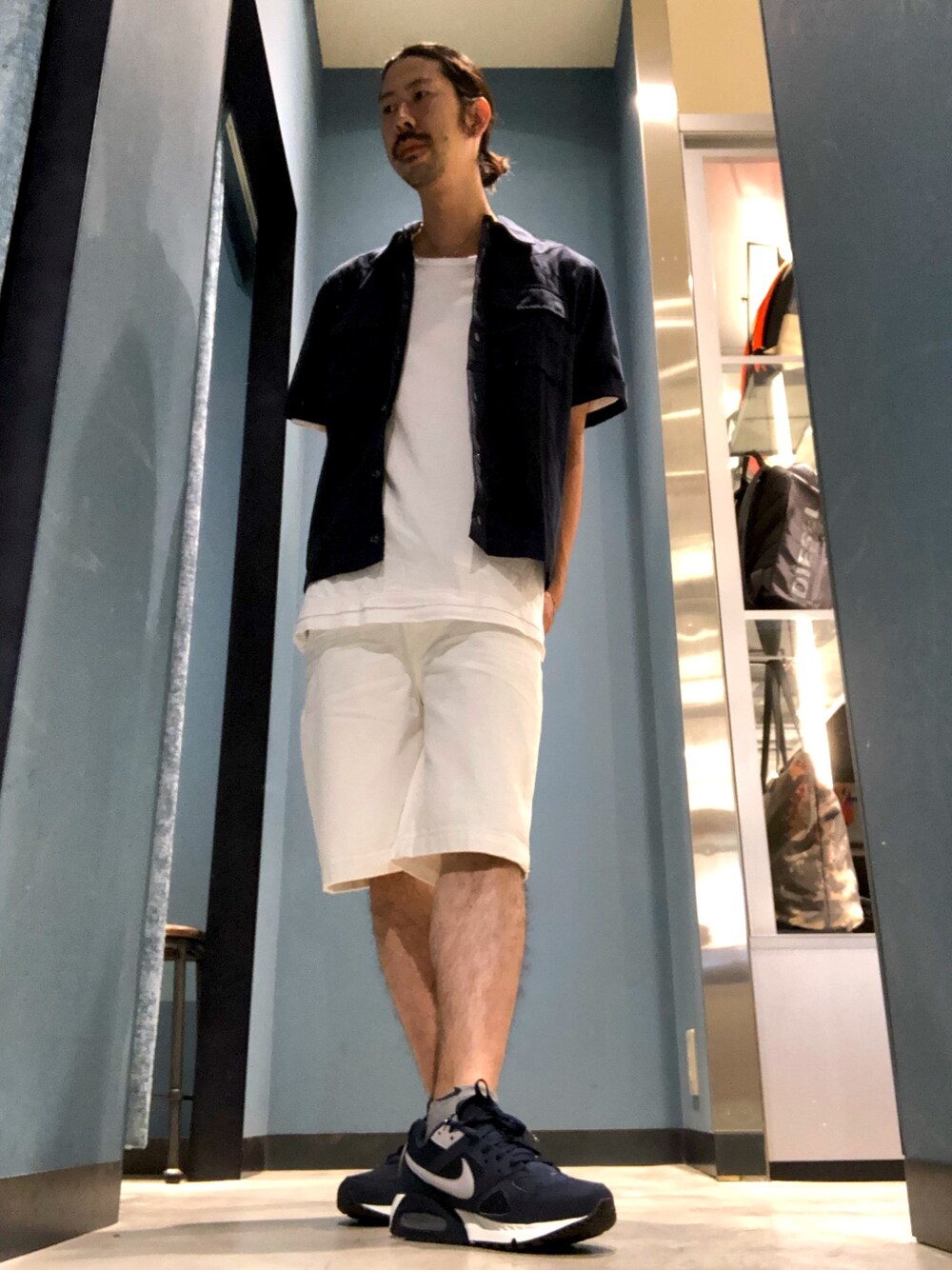 DIESEL（ディーゼル）の「メンズ デニム ショートパンツ