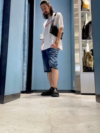 ボディバッグ　dopダークネイビー DIESEL（ディーゼル）の「メンズ セイルクロス ボディバッグ